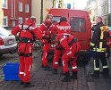 Einsatz Feuerwehr SEK Polizei Koeln Nippes Merheimerstr P013
